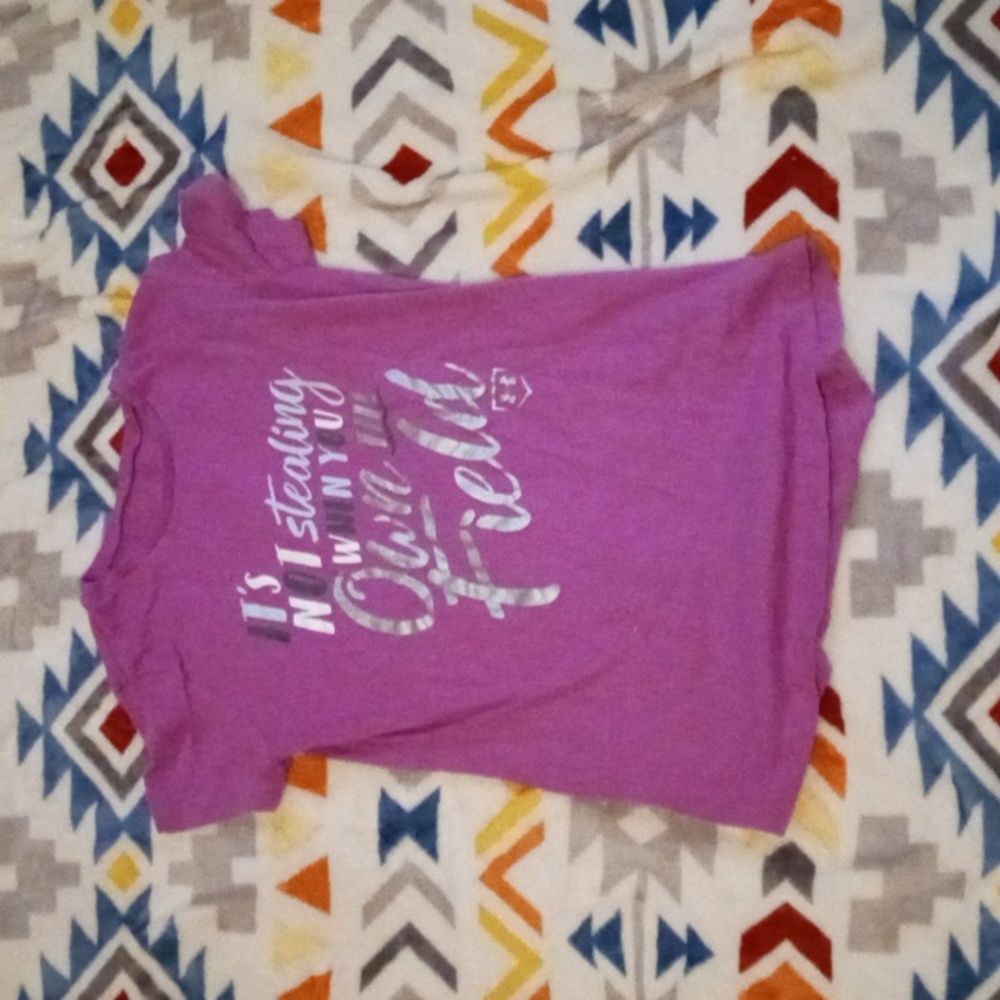 Under armor shirt